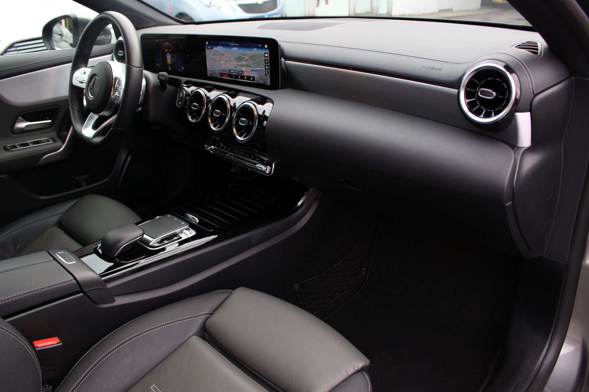 MERCEDES-A 200-1.3 ESS AMG LINE