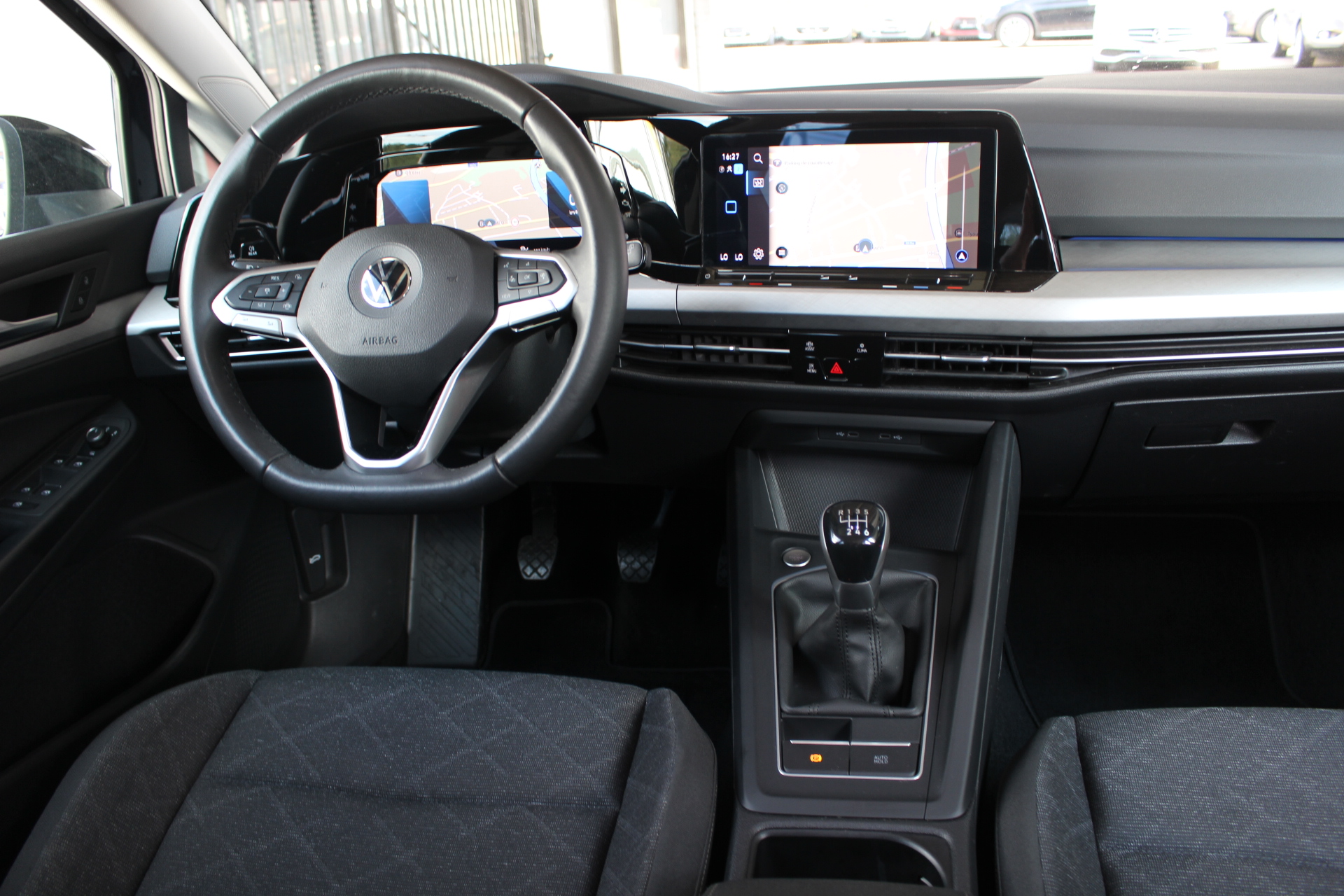 VOLKSWAGEN-GOLF 8-1.5 TSI 130CV