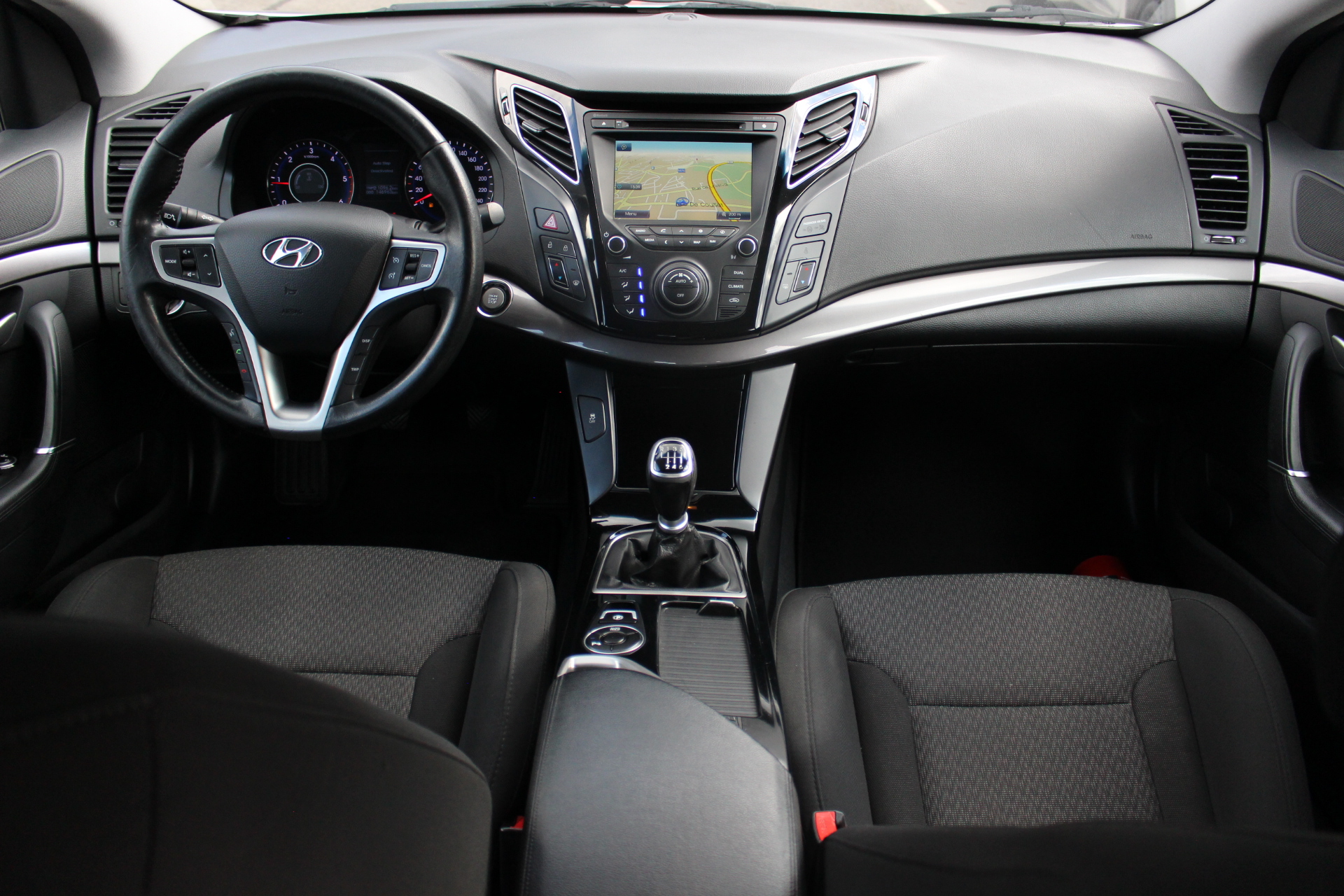 HYUNDAI-I40-1.7 CRDI