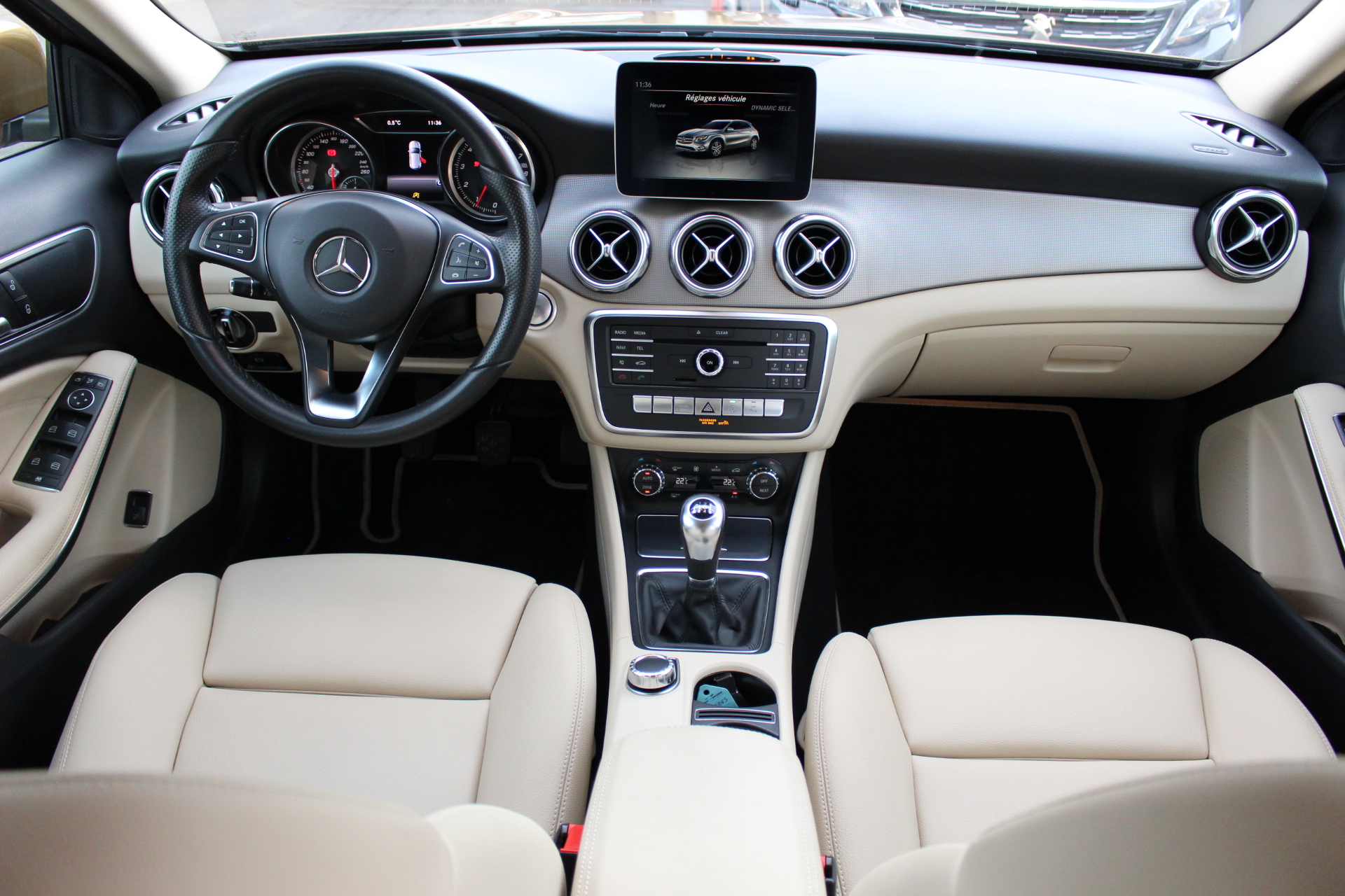 MERCEDES-GLA 180-1.6 ESS.