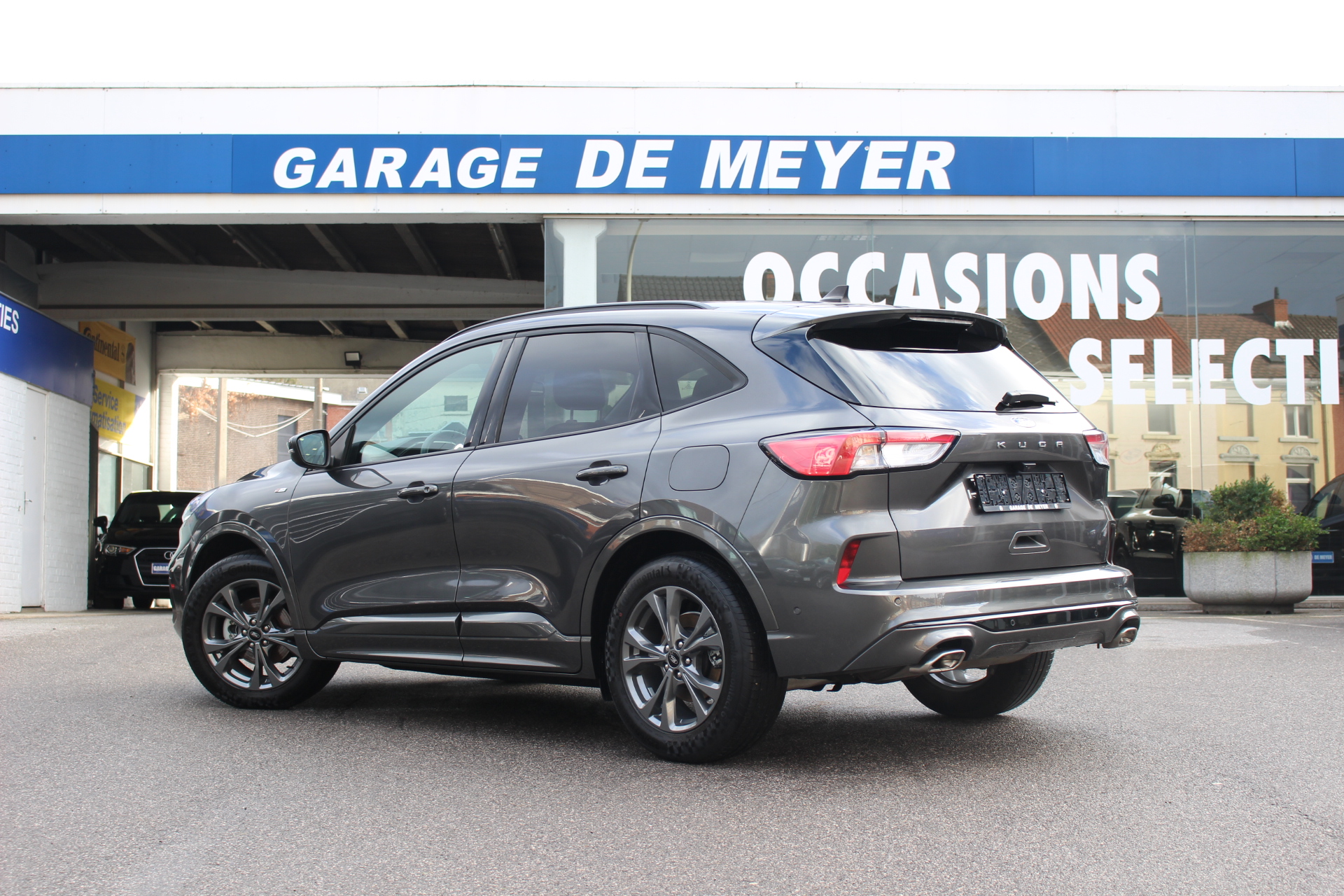 FORD-KUGA-1.5 ESS. ST LINE