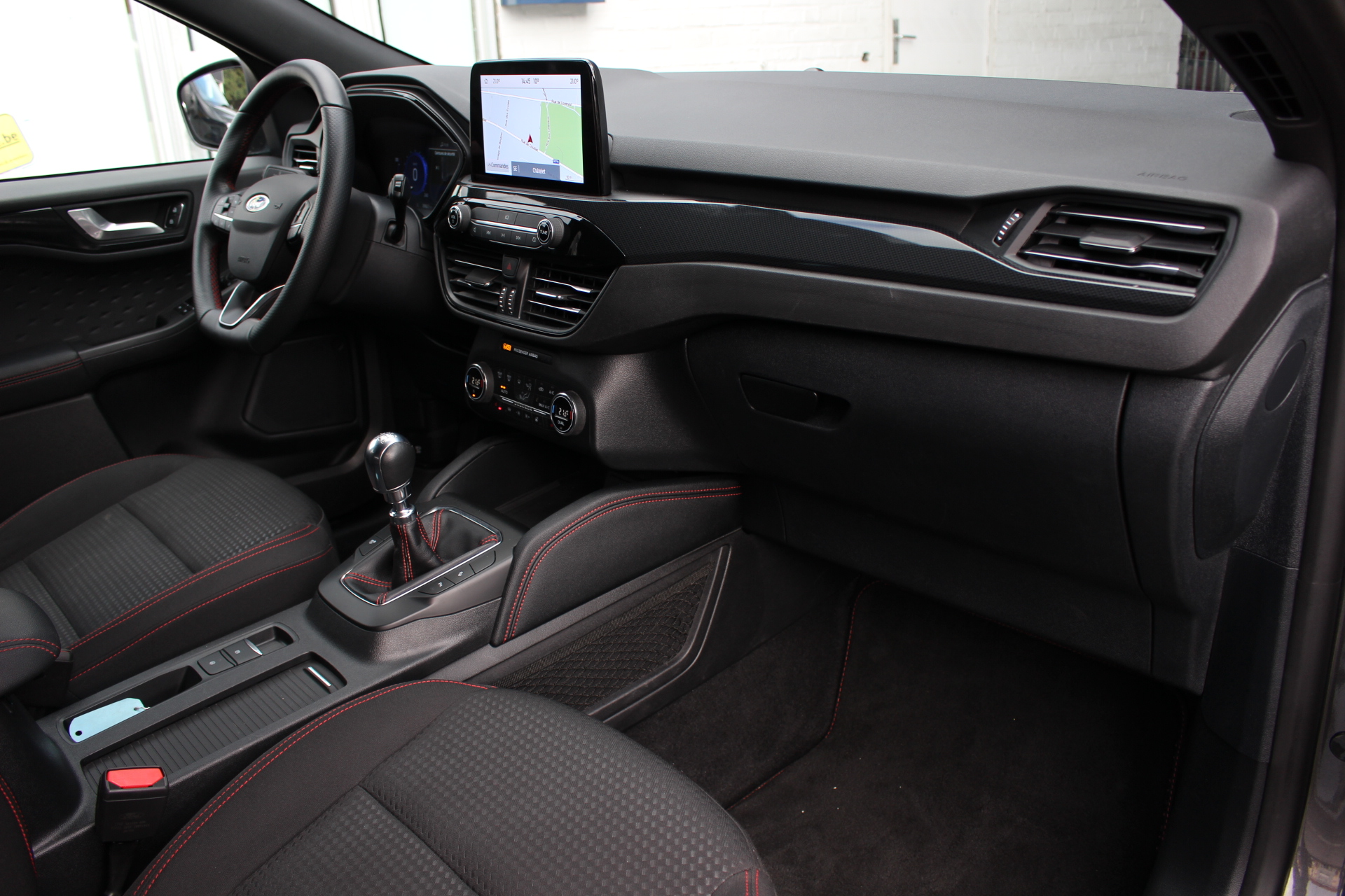 FORD-KUGA-1.5 ESS. ST LINE