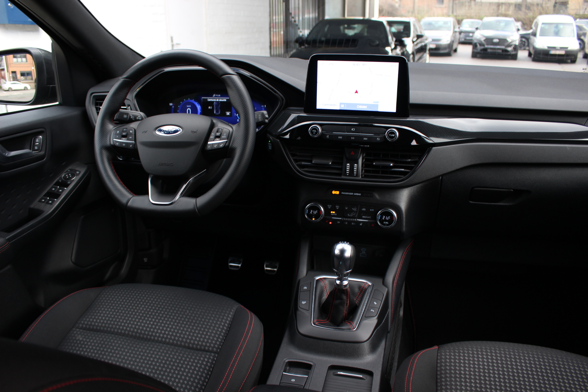 FORD-KUGA-1.5 ESS. ST LINE