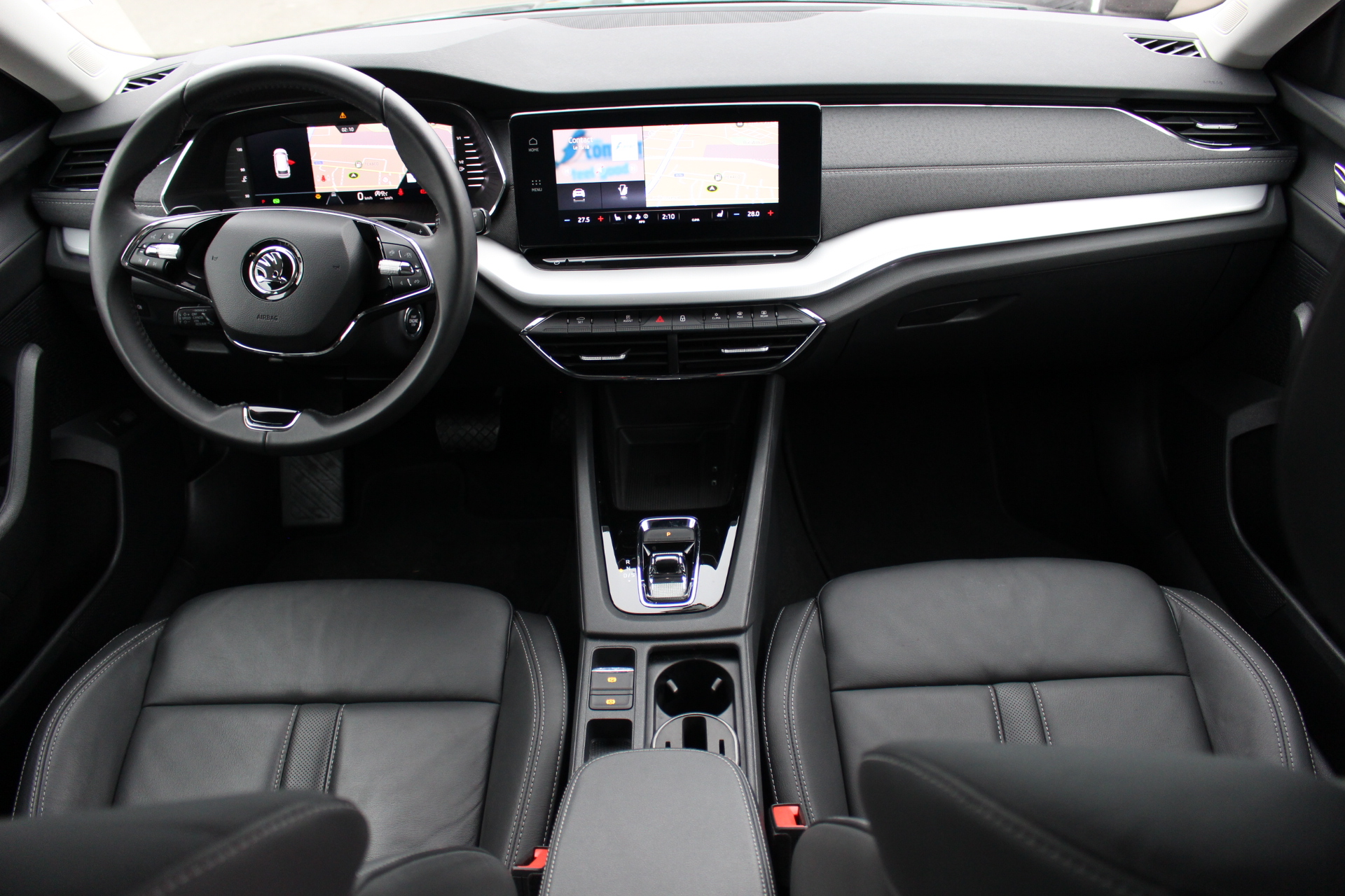 SKODA-OCTAVIA  COMBI-2.0 TDI DSG7