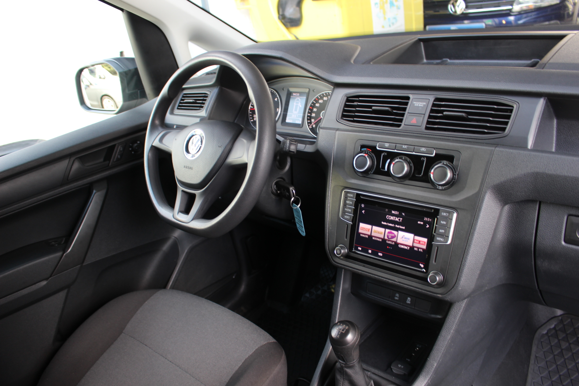 VOLKSWAGEN-CADDY FOURGON-2.0 TDI