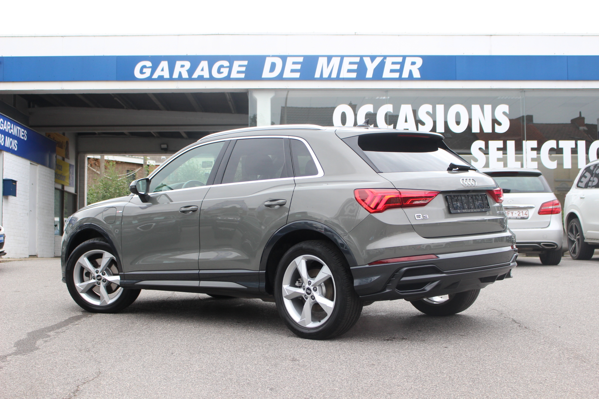 AUDI-Q3 45 TFSIe PHEV-PACK S-LINE