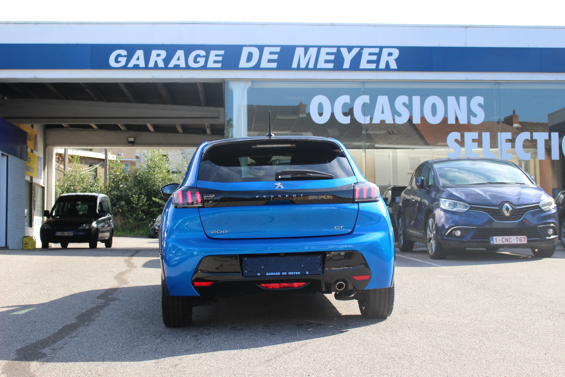 PEUGEOT-208 II-1.2 GT LINE