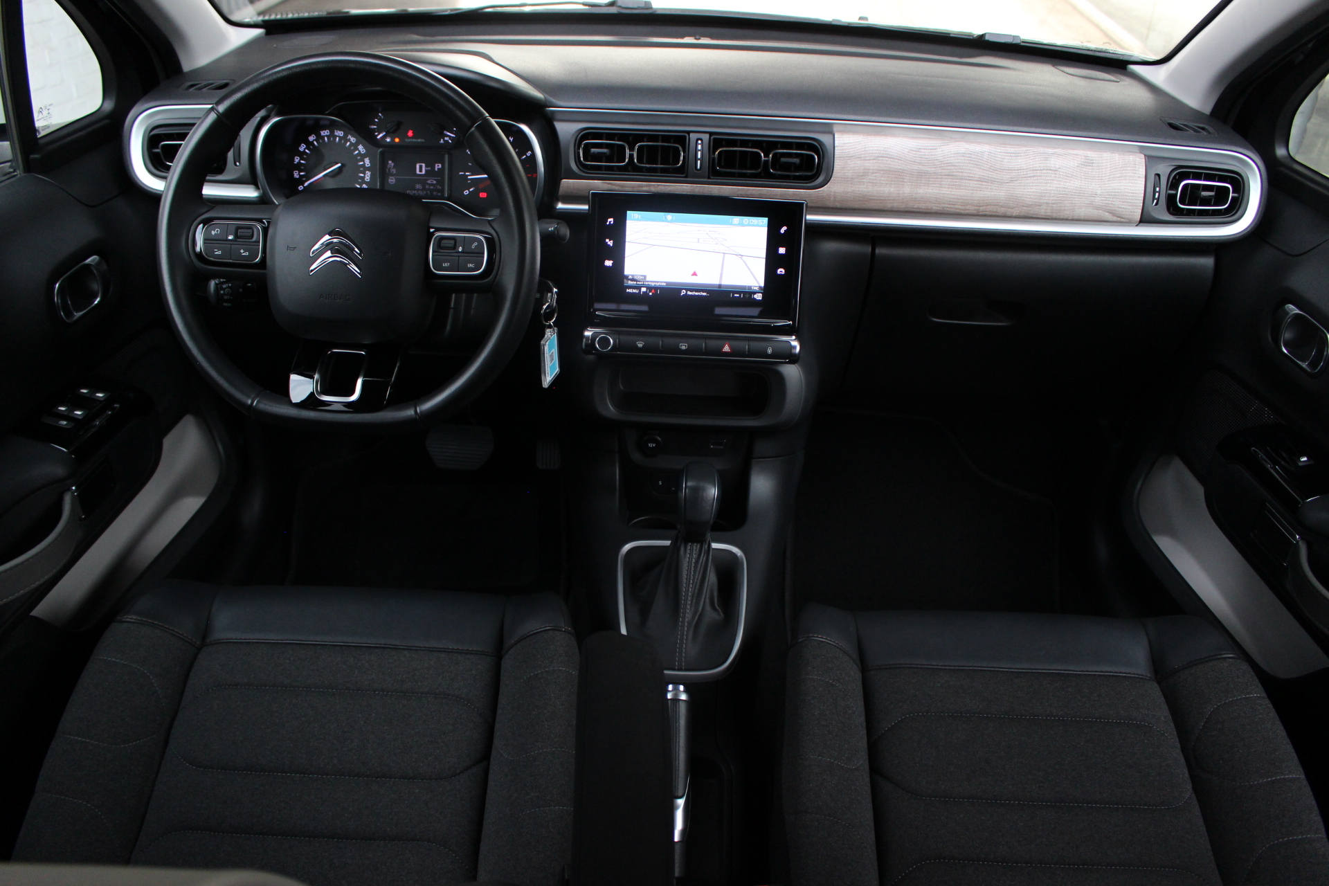 CITROEN-C3-1.2 PURETECH SHINE S EAT6